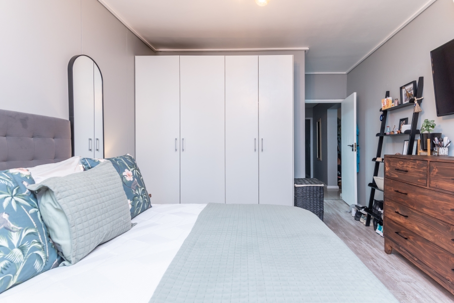 2 Bedroom Property for Sale in Cape Town City Centre Western Cape